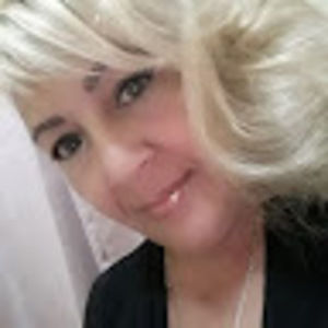 Meet your Posher, Gisela